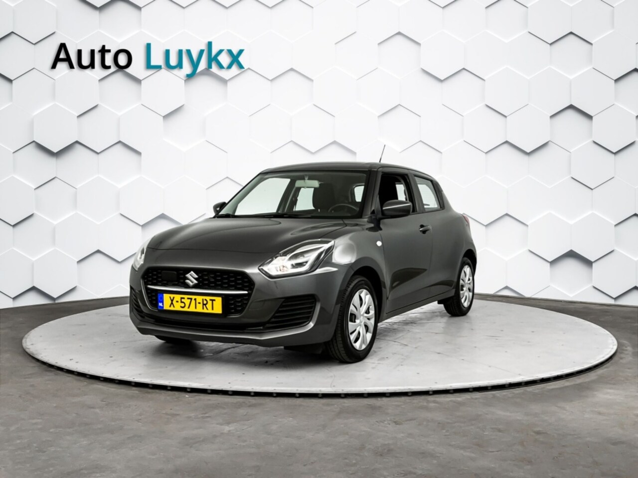Suzuki Swift - 1.2 Comfort Smart Hybrid | Adaptieve Cruise Control | Bluetooth | Airco - AutoWereld.nl