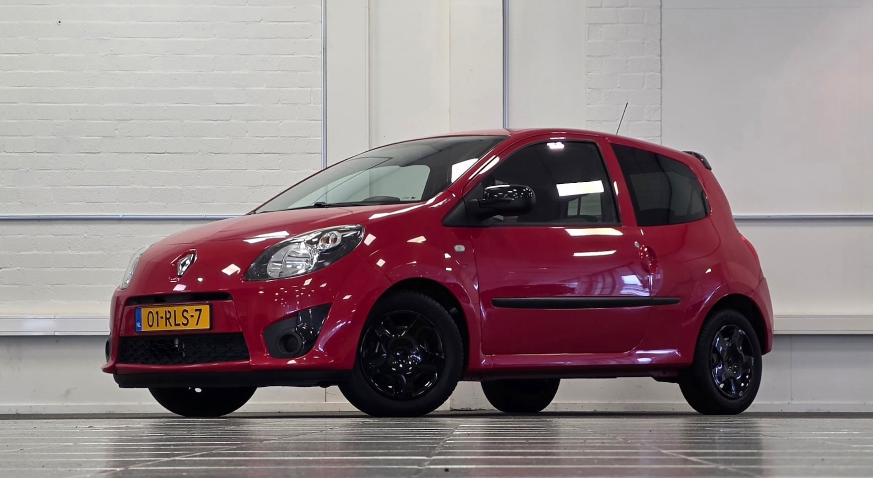 Renault Twingo - 1.2i 16V Collection Trekhaak Airco Garantie Mooi! 2e Eigenaar - AutoWereld.nl
