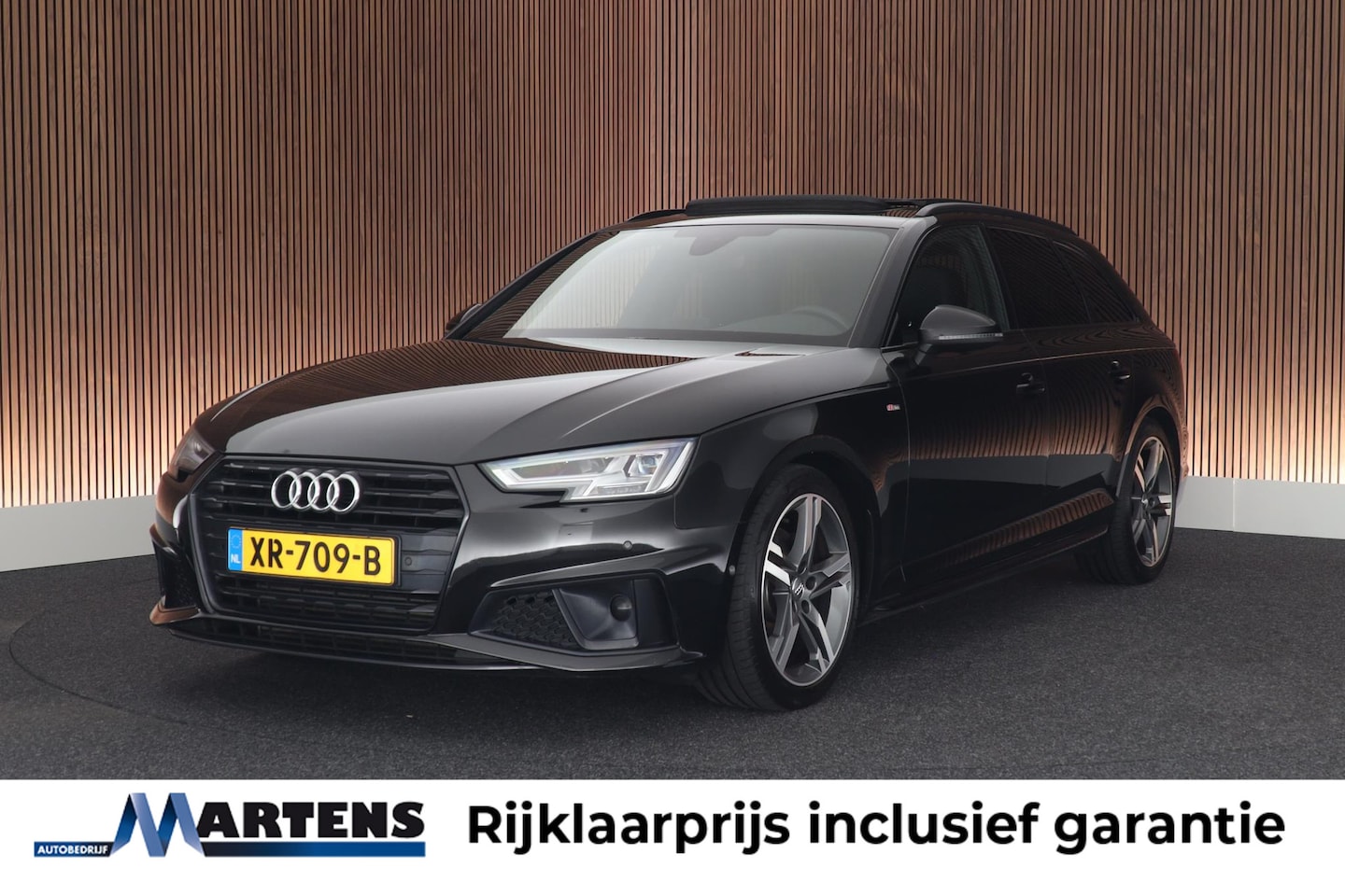 Audi A4 Avant - 35 TFSI 150pk S-Tronic 2x S-Line Black Edition Panoramadak Leder Navigatie Stoelverwarming - AutoWereld.nl