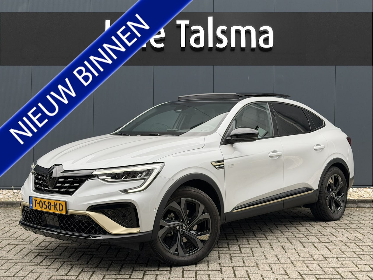 Renault Arkana - 1.6 E-Tech hybrid 145 E-Tech Engineered | Kantel/schuif dak | Bose audio | Trekhaak afneem - AutoWereld.nl