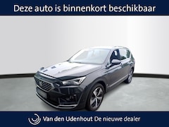 SEAT Tarraco - 1.4 TSI e-Hybrid 245pk PHEV Xperience / Navigatie / Camera