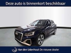 Audi Q2 - 35 TFSI 150pk Advanced S Line ext. / Trekhaak / Navi / Stoelverwarming