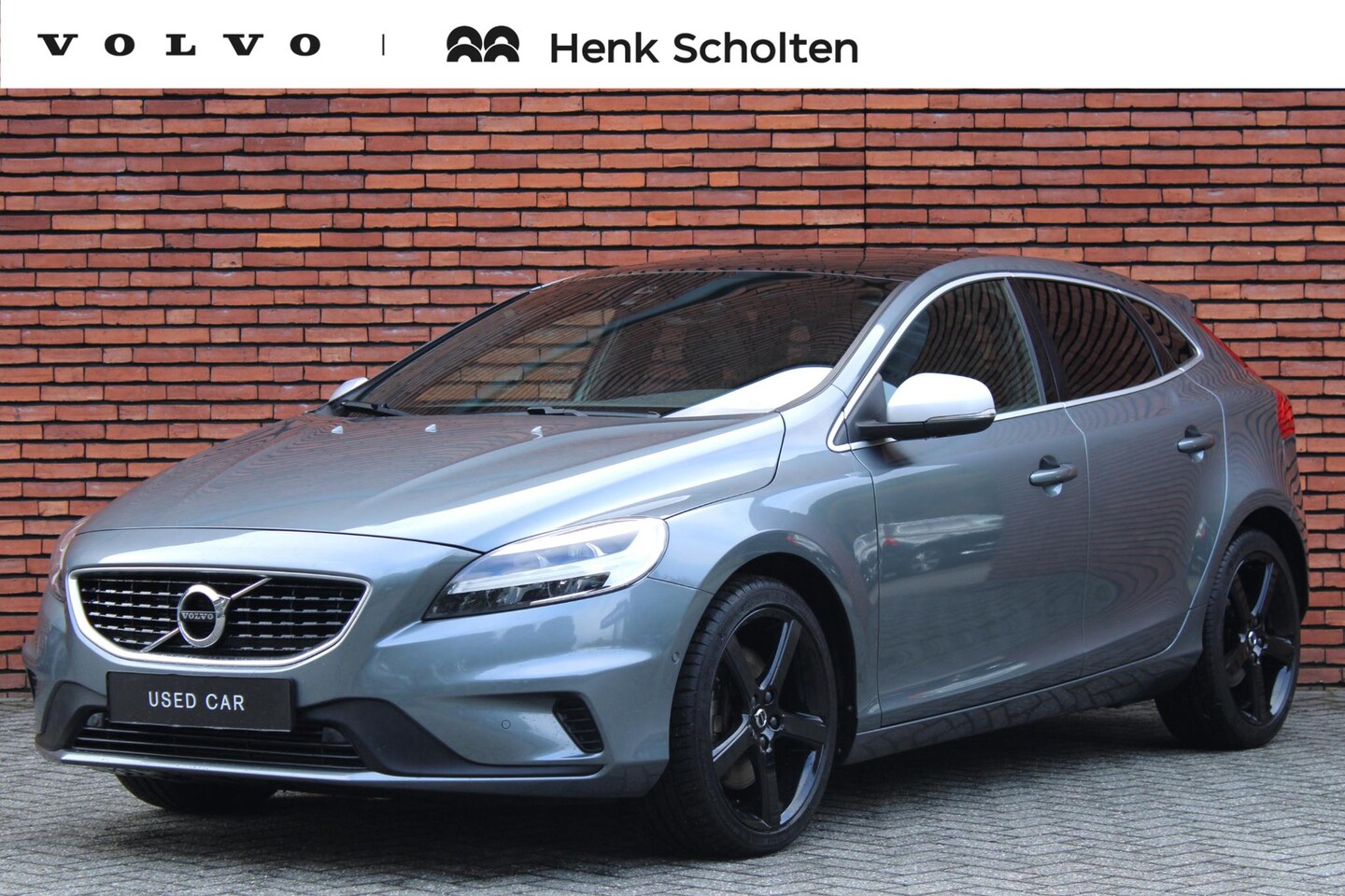 Volvo V40 - 1.5 T3 Polar+ Sport | Panoramadak | Verwarmbare voorstoelen | 100% dealeronderhouden | Ext - AutoWereld.nl