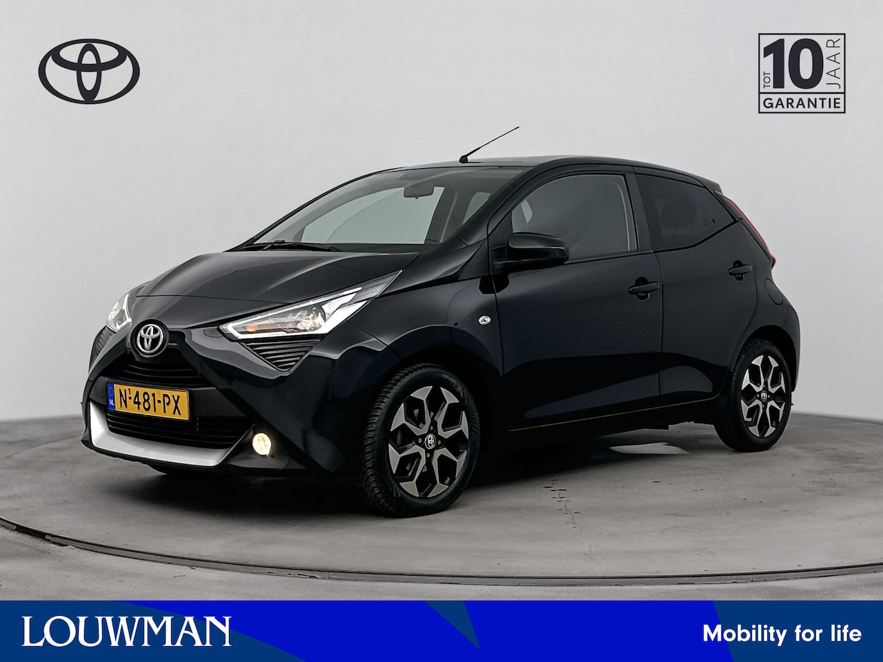 Toyota Aygo - 1.0 VVT-i x-joy Automaat | Dealer onderhouden | Climate Control | Apple CarPlay/Android Au - AutoWereld.nl