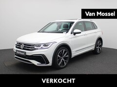 Volkswagen Tiguan - 1.4 TSI eHybrid R-Line 245 PK| SoH 91, 5% | Panoramadak | Trekhaak | Navigatie Pro | Achte