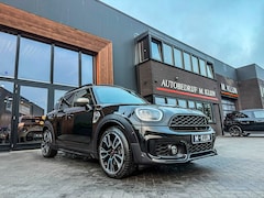 MINI Countryman - Cooper S E ALL4 John Cooper Works 220pk/Lounge leer/Hk/Camera/Btw/Vol