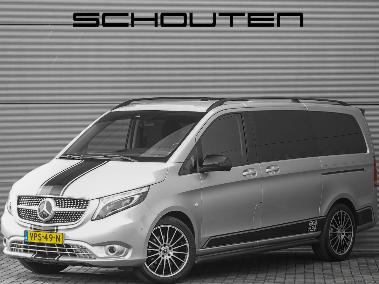 Mercedes-Benz Vito - 114 CDI Lang DC Automaat 2x Schuifdeur Navi LED Trekhaak 19" - AutoWereld.nl