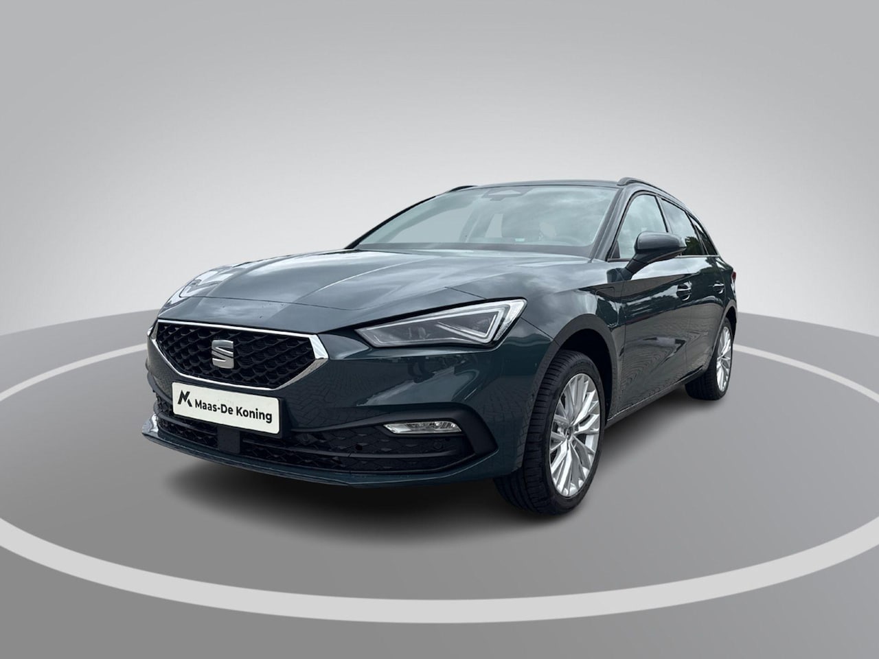 SEAT Leon Sportstourer - Style Business Intense 1.5 eHybrid 204PK Station | Matrix Verlichting | Fiord Blue | Herwa - AutoWereld.nl