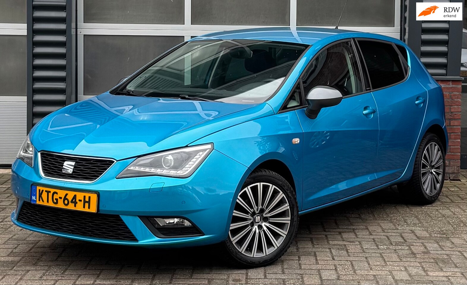 SEAT Ibiza - 1.2 TSI FR | Apple CarPlay | Climate Control | NAV. | Stoelverwarming | Parkeersensoren | - AutoWereld.nl