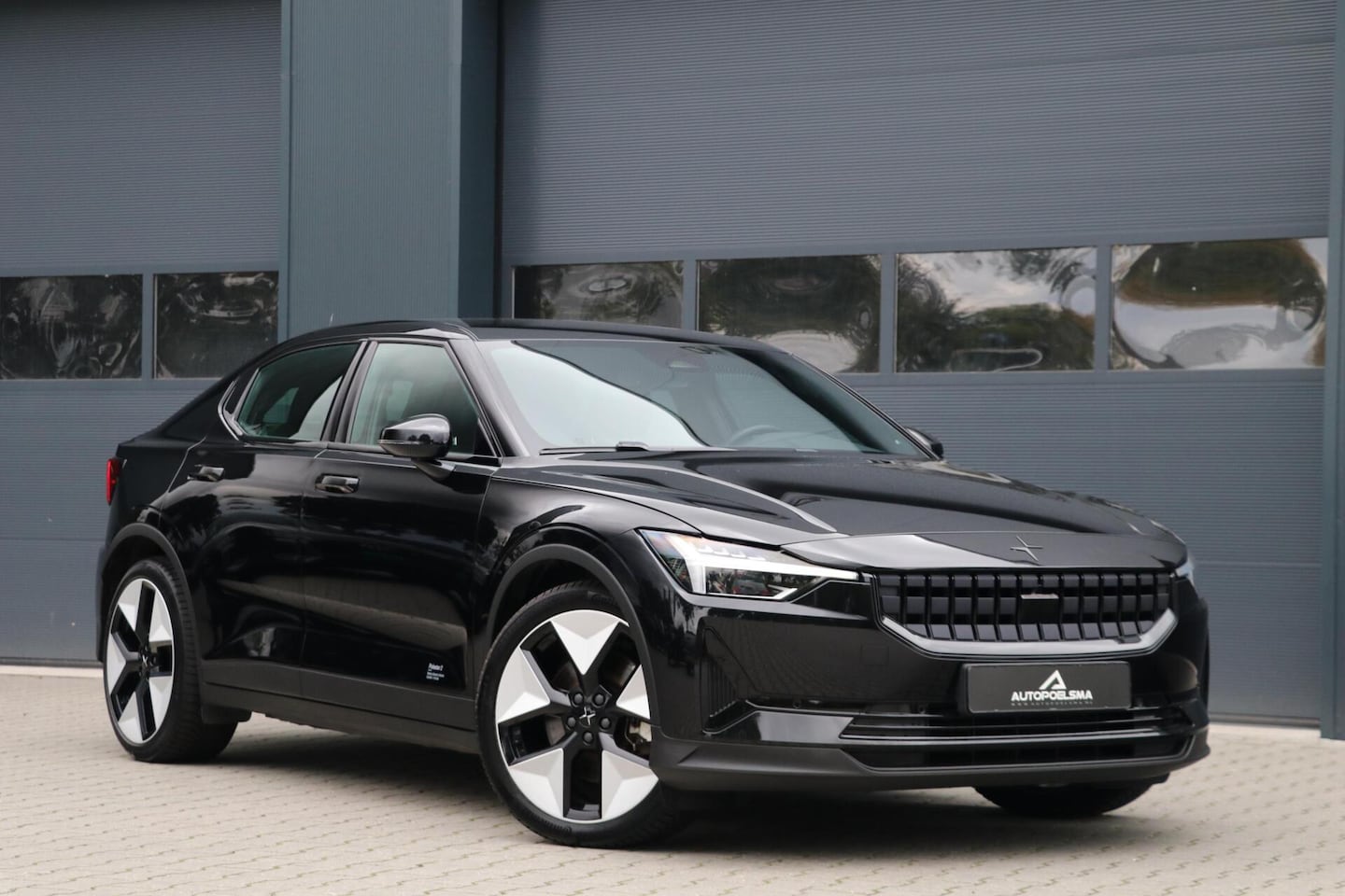 Polestar 2 - Long Range Single Motor 78 kWh Navi AppleCarplay Cruise LaneAssist MemoryZetels Camera 100 - AutoWereld.nl