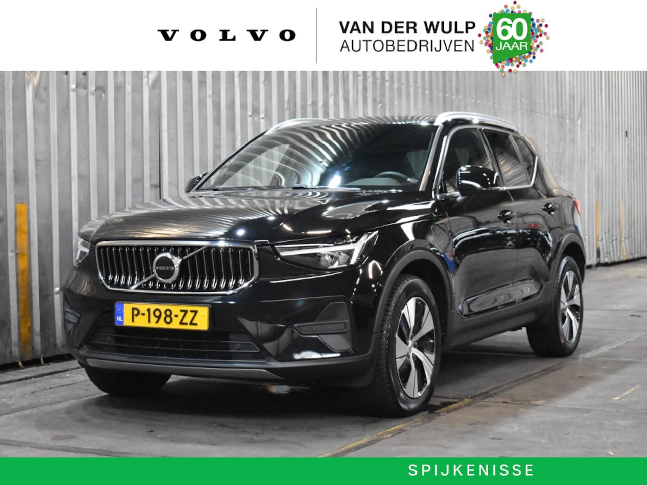 Volvo XC40 - T4 211pk [Plug-In] Plus Bright | Trekhaak | BLIS | Harman Kardon | Adaptieve Cruise | - AutoWereld.nl