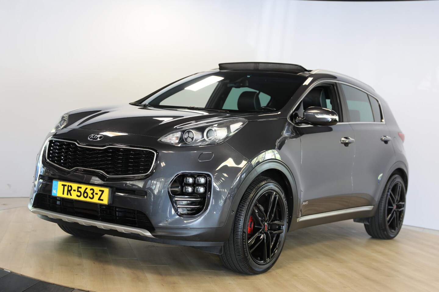 Kia Sportage - 1.6 T-GDI 4WD GT-Line PlusLine | Trekhaak | Schuif- opendak | Apple Carplay - AutoWereld.nl