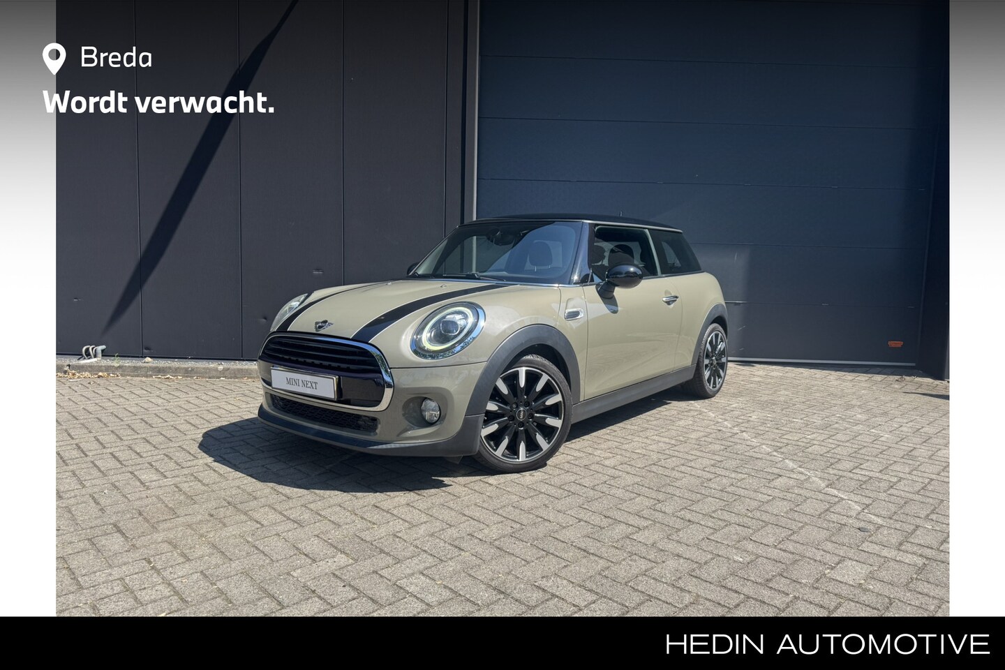 MINI 3-Deurs - 1.5 Cooper Pepper | Comfort Acces | Navigatie | Apple Carplay | Parkeersensoren Achter | E - AutoWereld.nl