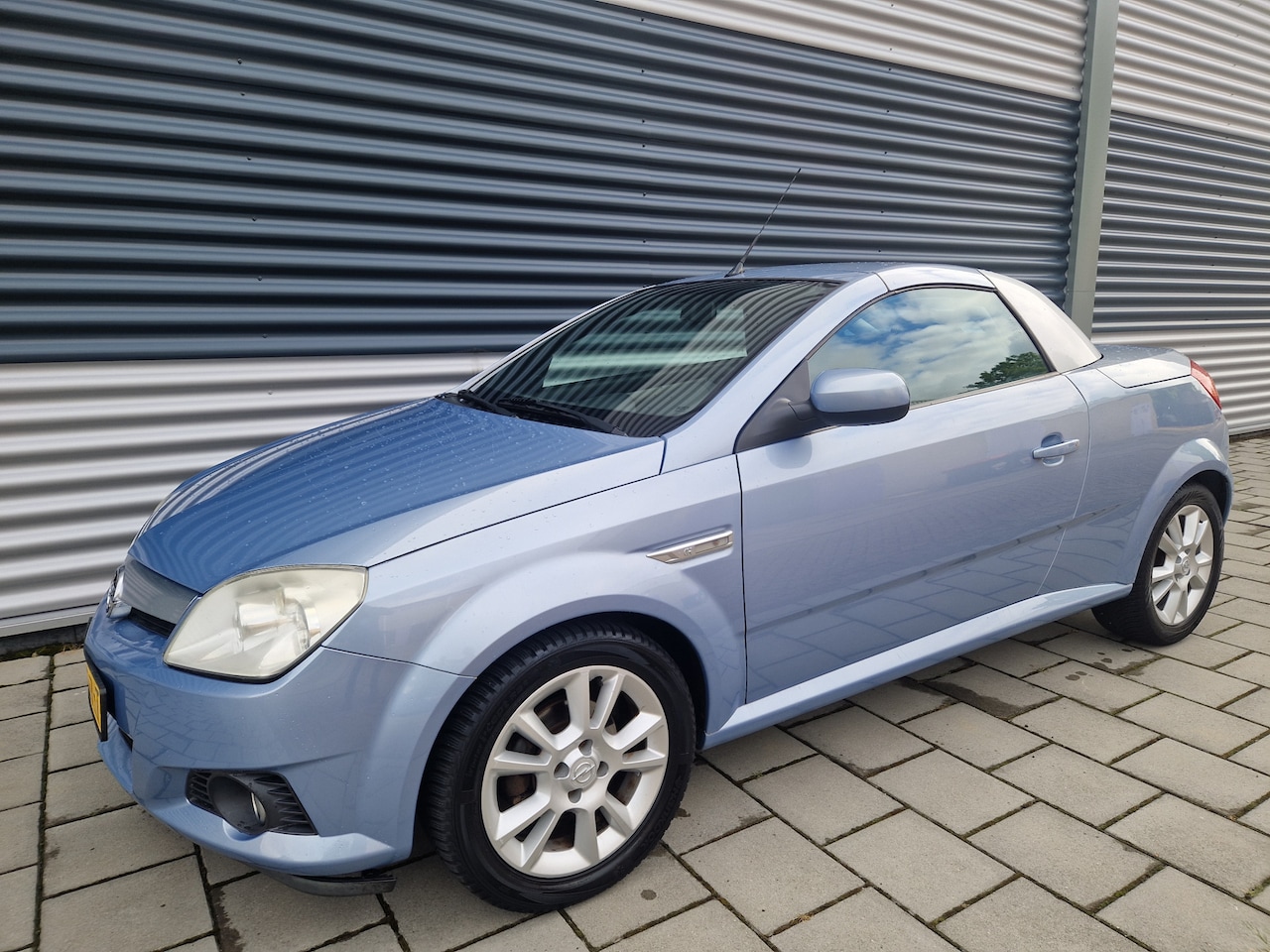 Opel Tigra TwinTop - 1.4-16V Enjoy 1.4-16V Enjoy - AutoWereld.nl