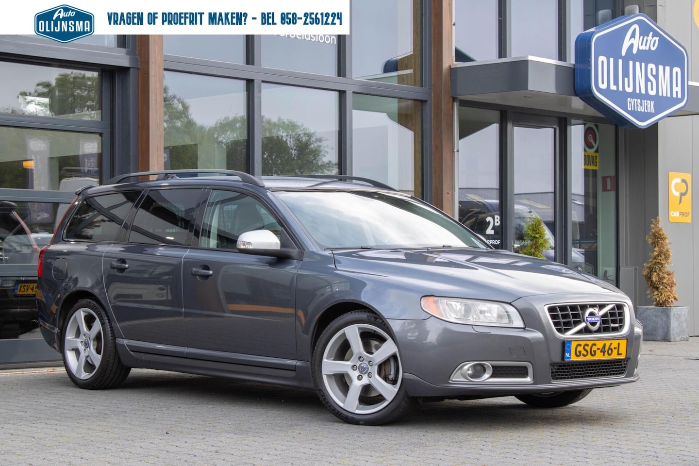 Volvo V70 - 2.5FT R-Design|Stoelverwarming|Leder|100% Onderhouden| - AutoWereld.nl
