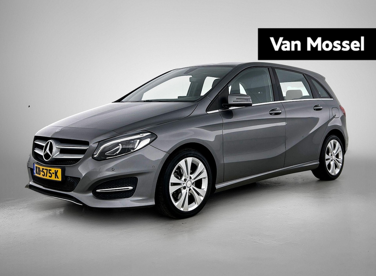 Mercedes-Benz B-klasse - 180 Ambition | WORDT VERWACHT | APPLE CARPLAY - ANDROID AUTO | NAVIGATIE | AIRCO | PARKEER - AutoWereld.nl