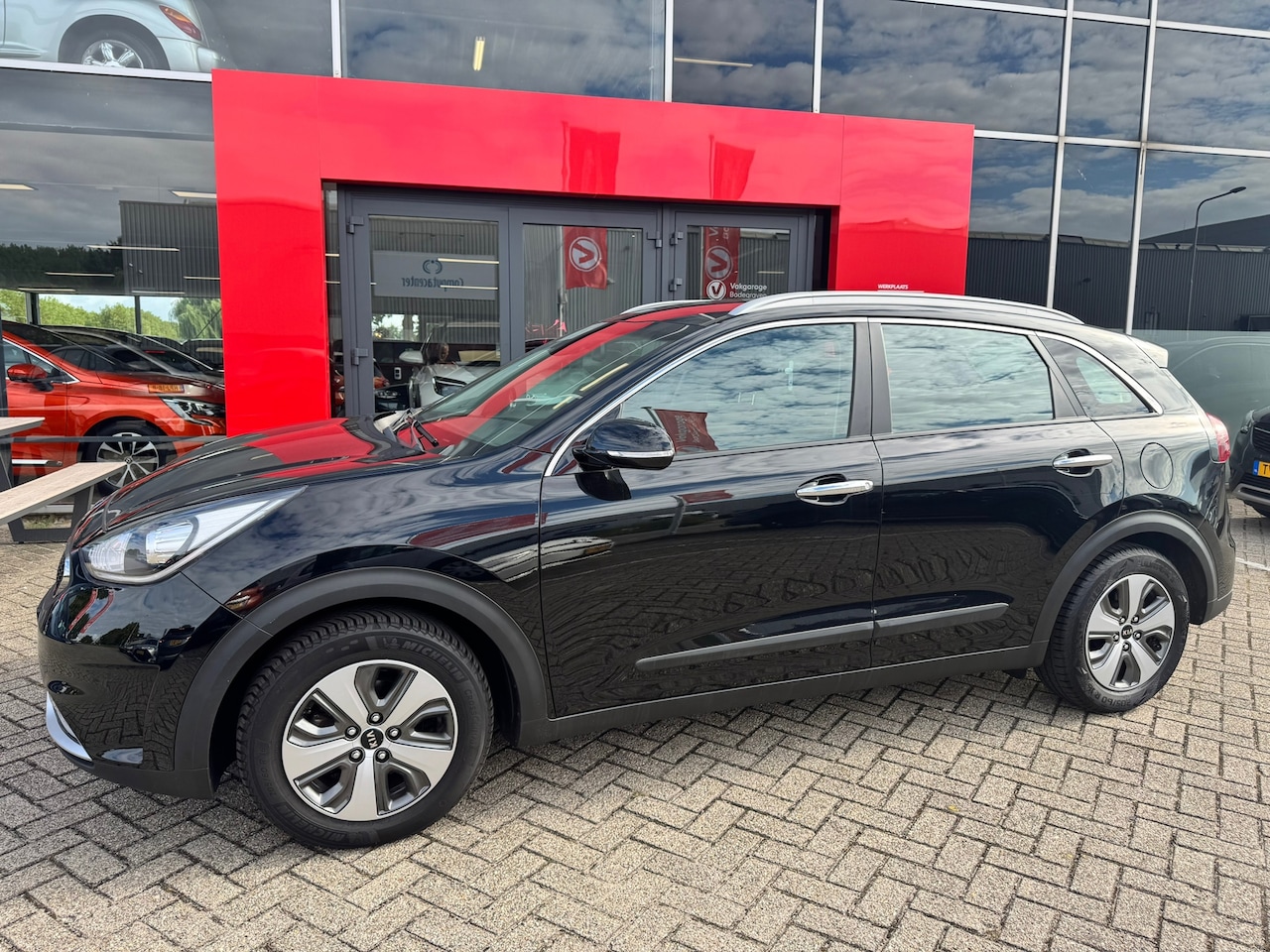 Kia Niro - 1.6 GDi Hybrid DynamicLine |NL-auto|54.000 km - AutoWereld.nl