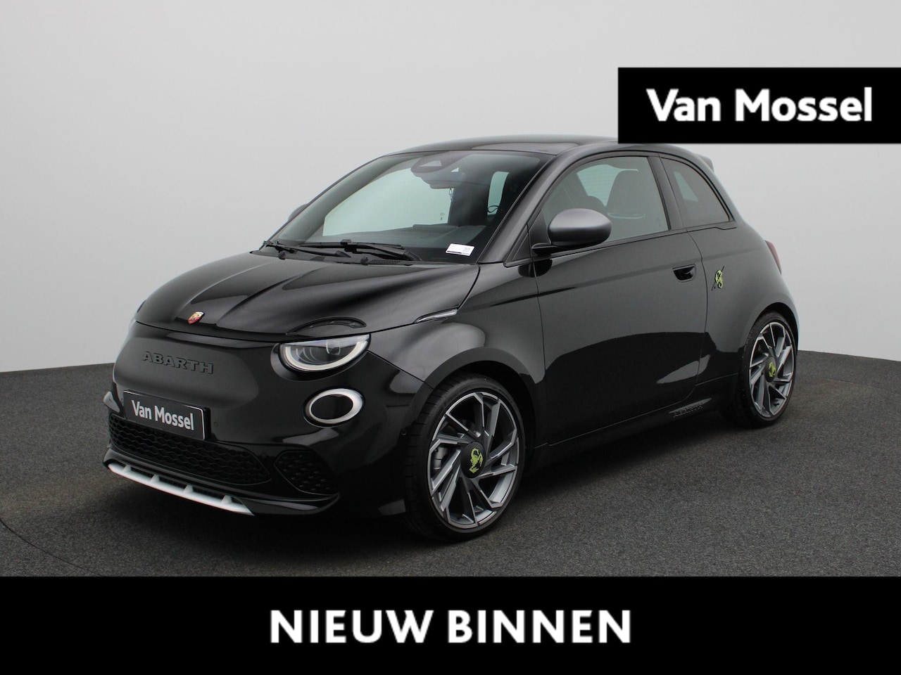 Fiat 500 Abarth - Scorpionissima 42 kWh - AutoWereld.nl