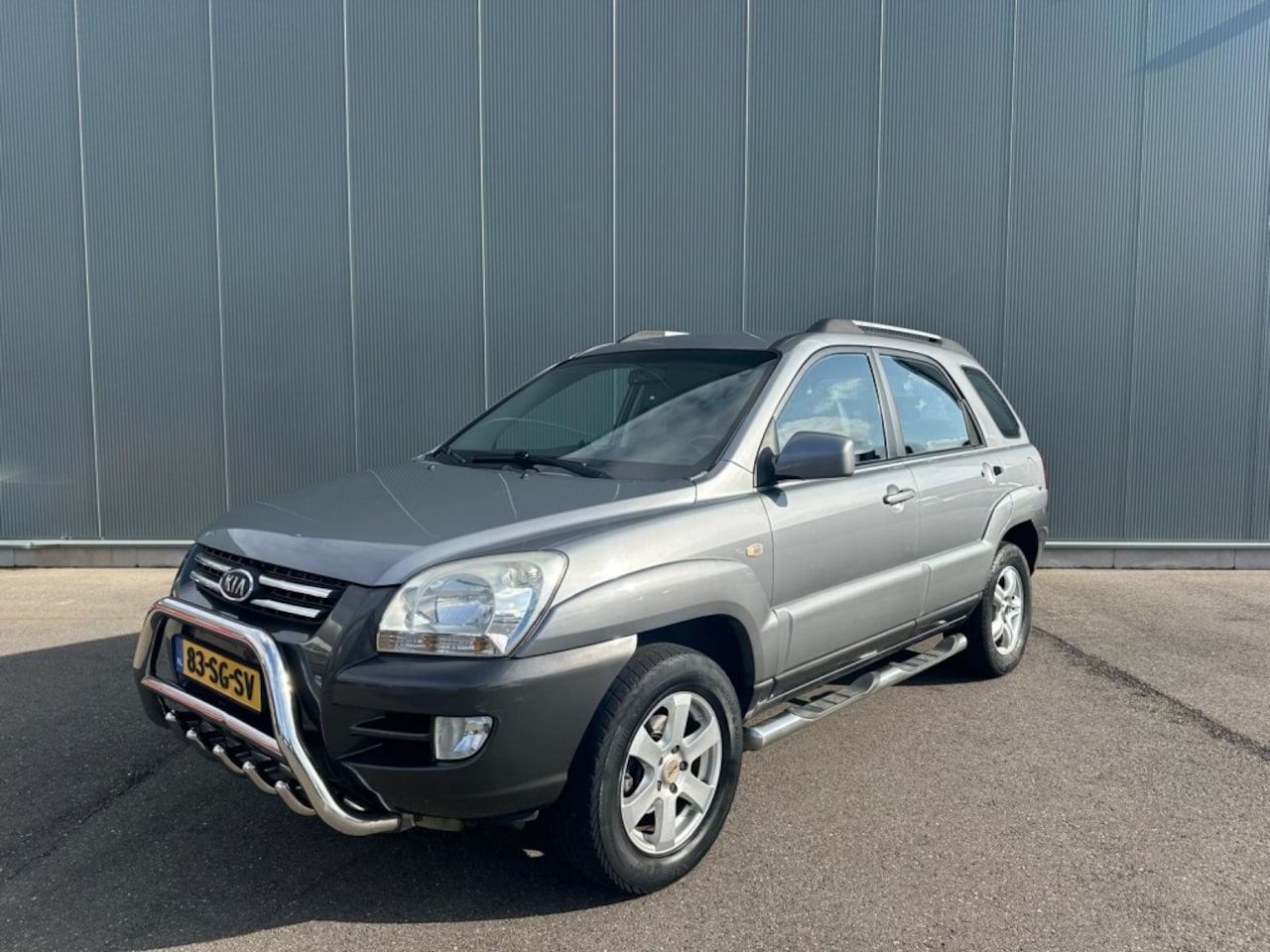 Kia Sportage - 2.0 CVVT Executive HALF LEDER | TREKHAAK | CLIMA AIRCO ! - AutoWereld.nl