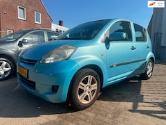Daihatsu Sirion 2 - 1.0 12V Trend * MOMO * LMV * AIRCO * ORG. NL