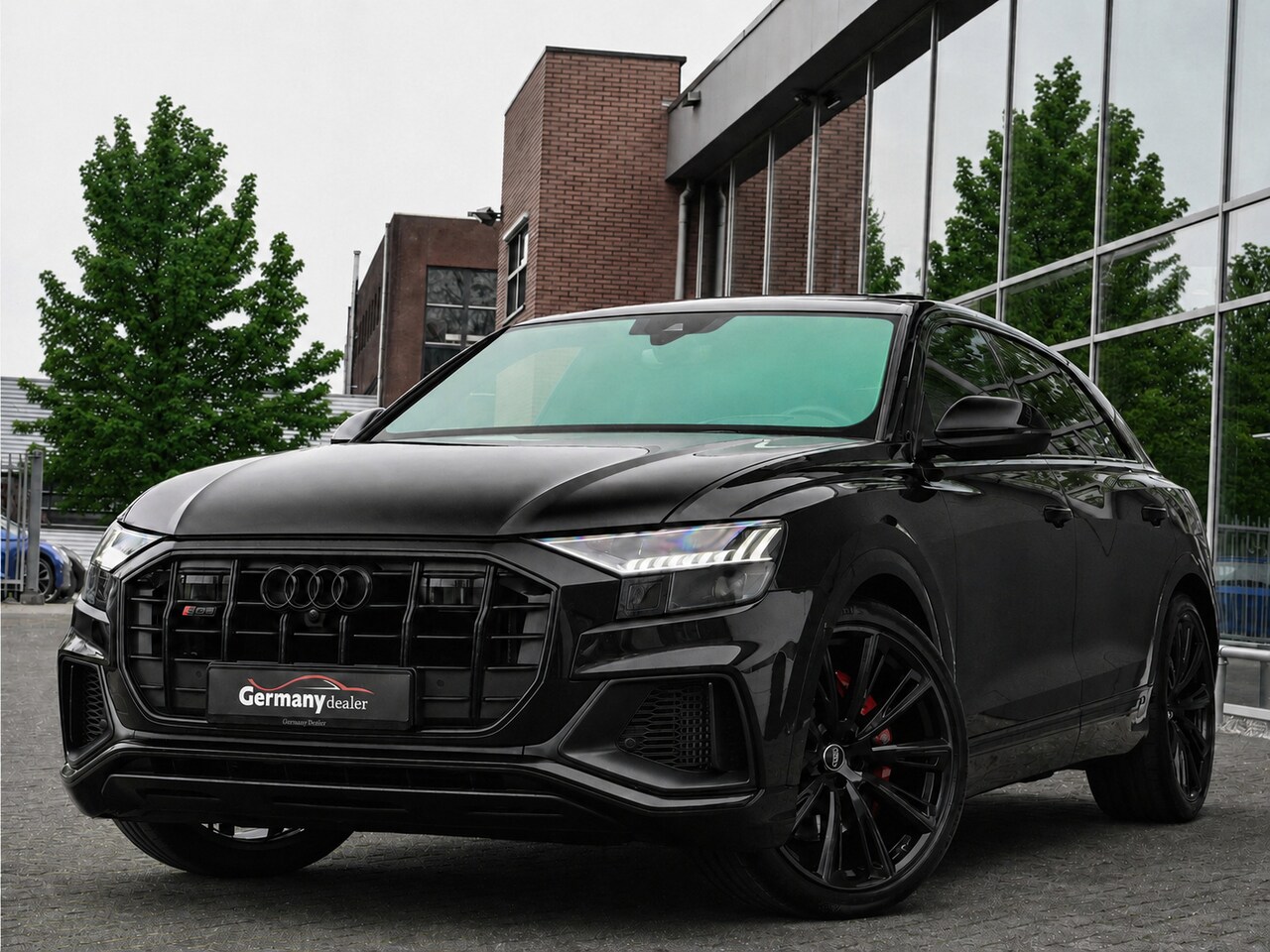 Audi SQ8 - 4.0TDI V8 435PK Quattro Pano 4W-best. B&O Nachtzicht Softclose Trekhaak VOL!!! - AutoWereld.nl