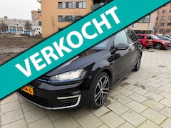 Volkswagen Golf - 1.4 TSI GTE | PANO | LEER | FULL OPTIONS