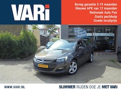 Opel Astra - 1.4 TURBO Berlin sedan