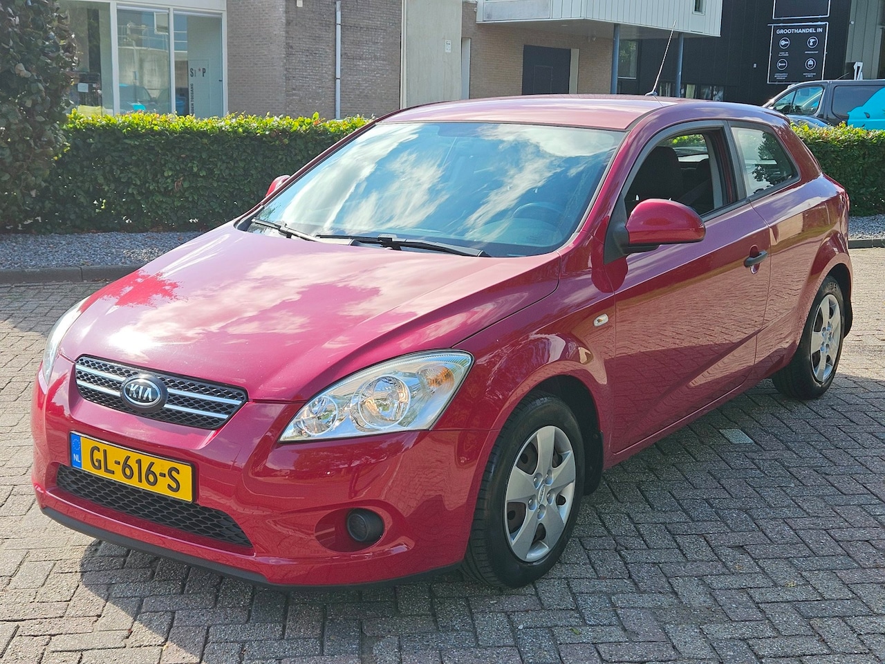 Kia Pro cee'd - 1.4 Fifteen ISG Nieuwe apk 01-09-2027 - AutoWereld.nl