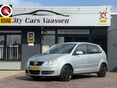 Volkswagen Polo - 1.4-16V Optive 81 pk org nl auto apk tot 24-04-2027 airco 5 deurs disriem vervangen bij 25