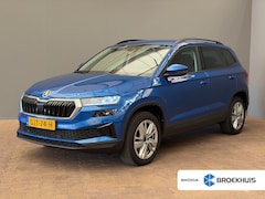Skoda Karoq - 1.5 TSI 150 pk ACT Business Edition 7-DSG | Trekhaak wegklapbaar | Navigatie | Achteruitri