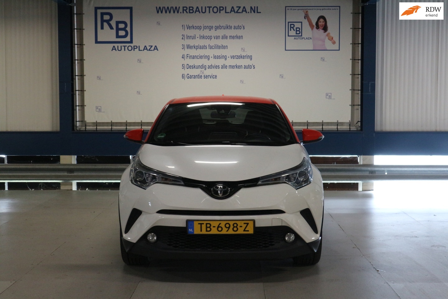 Toyota C-HR - 1.2 Energy / BTW / NAVI / STOELVERWARMING / DEALER ONDERHOUDEN ! - AutoWereld.nl