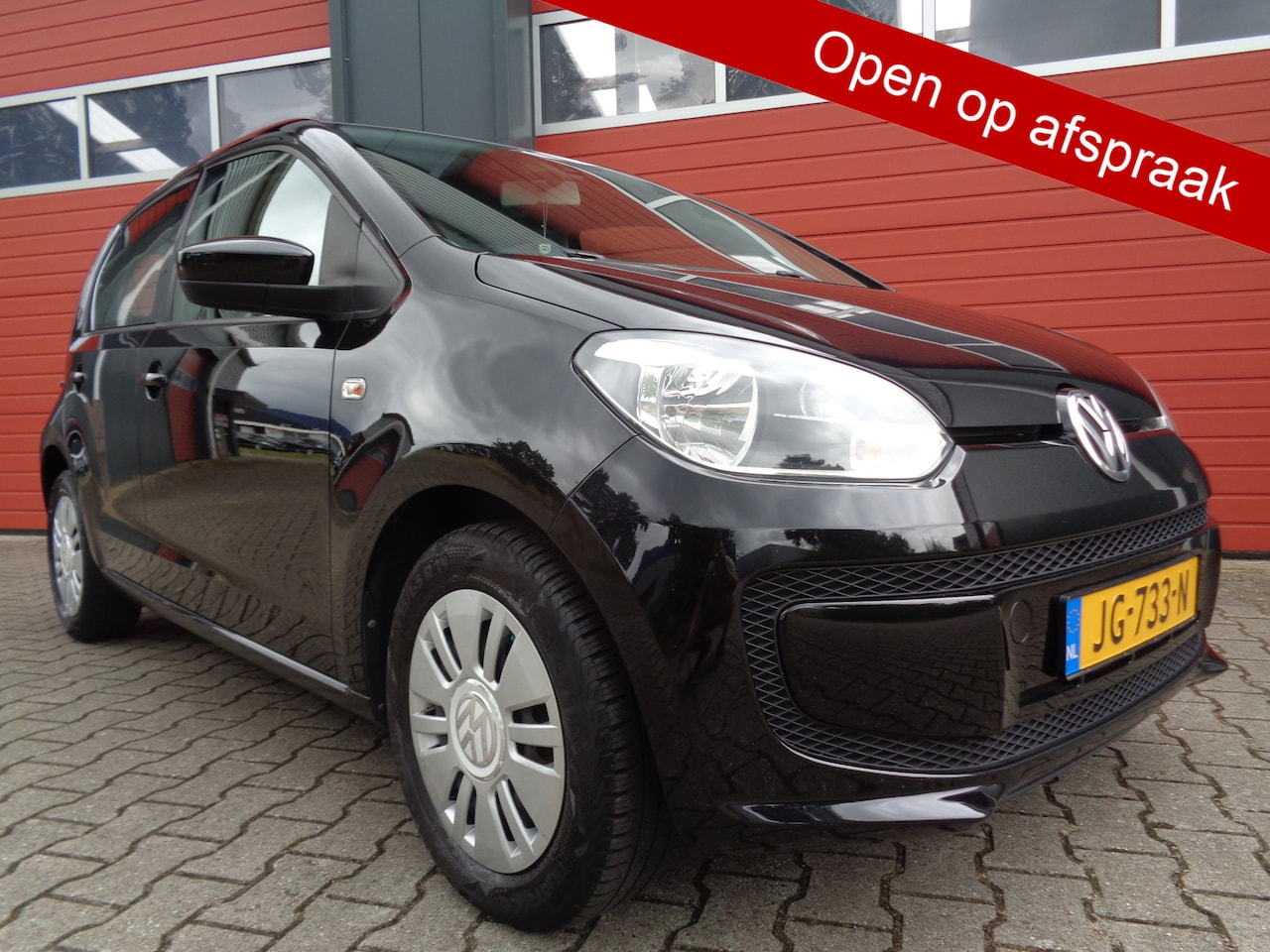 Volkswagen Up! - 1.0 move up! BlueMotion Airco Cruise Navi 5DRS NL-Auto 2e eigenaar - AutoWereld.nl