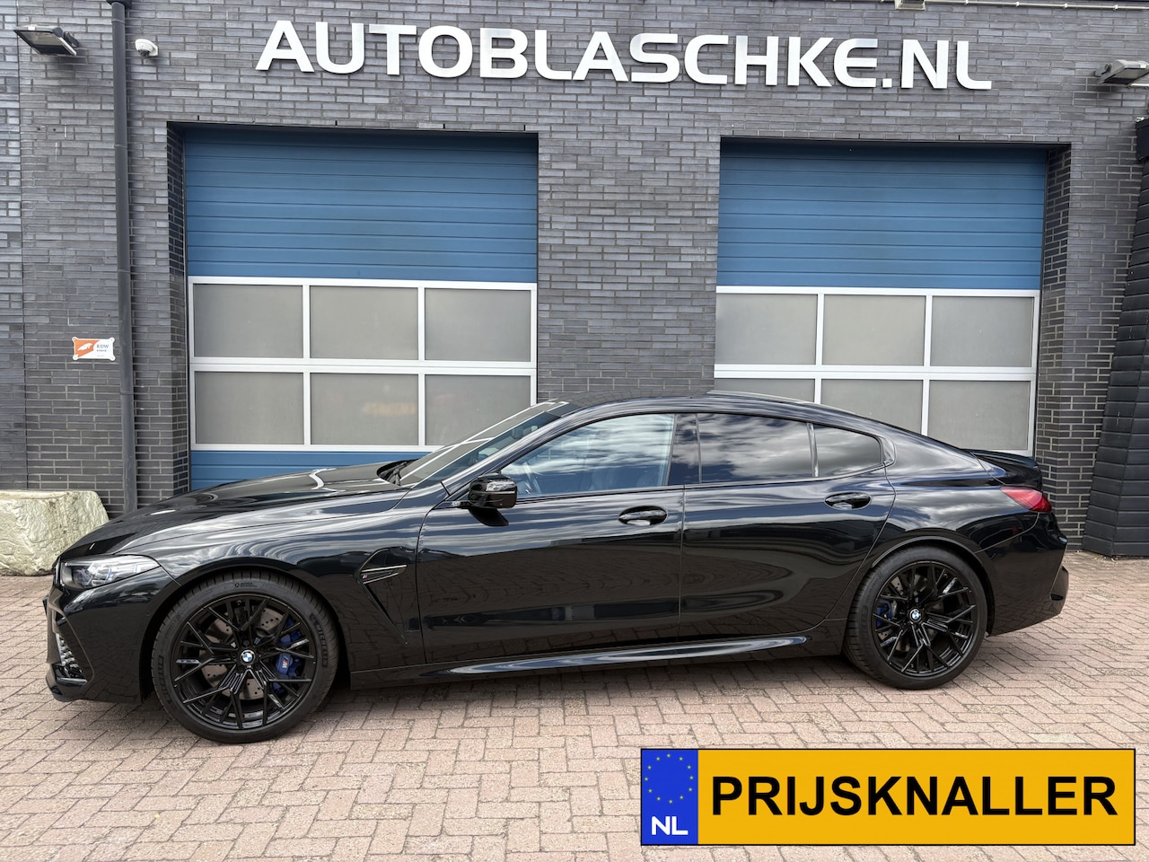 BMW 8-serie Gran Coupé - M8 Competition M8 Competition, all black. - AutoWereld.nl