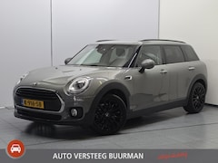 MINI Clubman - 1.5 One Chili Serious Business Navigatie, Applecarpl./Andr. Auto, Climate/Cruise Control