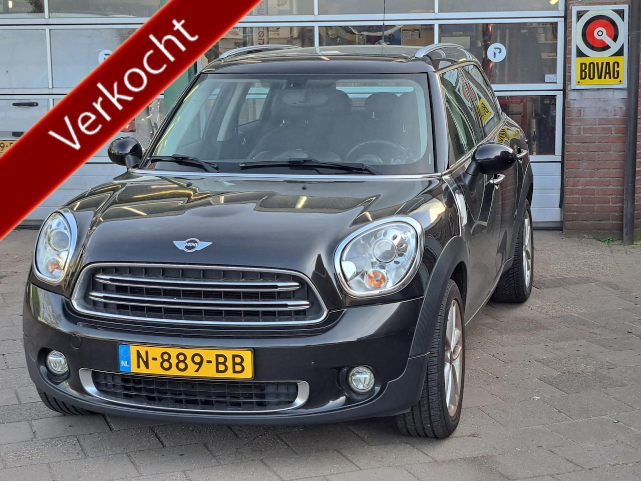 MINI Countryman - Mini 1.6 Cooper Chili Panodak/Leder-stof/PDC - AutoWereld.nl