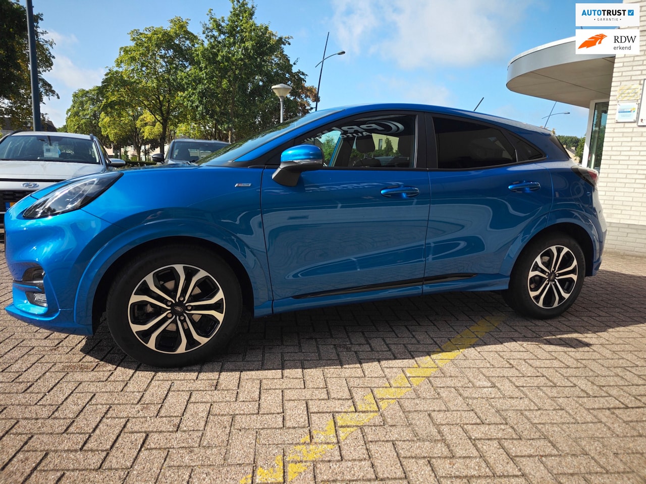Ford Puma - 1.0 EcoBoost Hybrid ST-Line X Gold Edition / 150 PK / Trekhaak - AutoWereld.nl