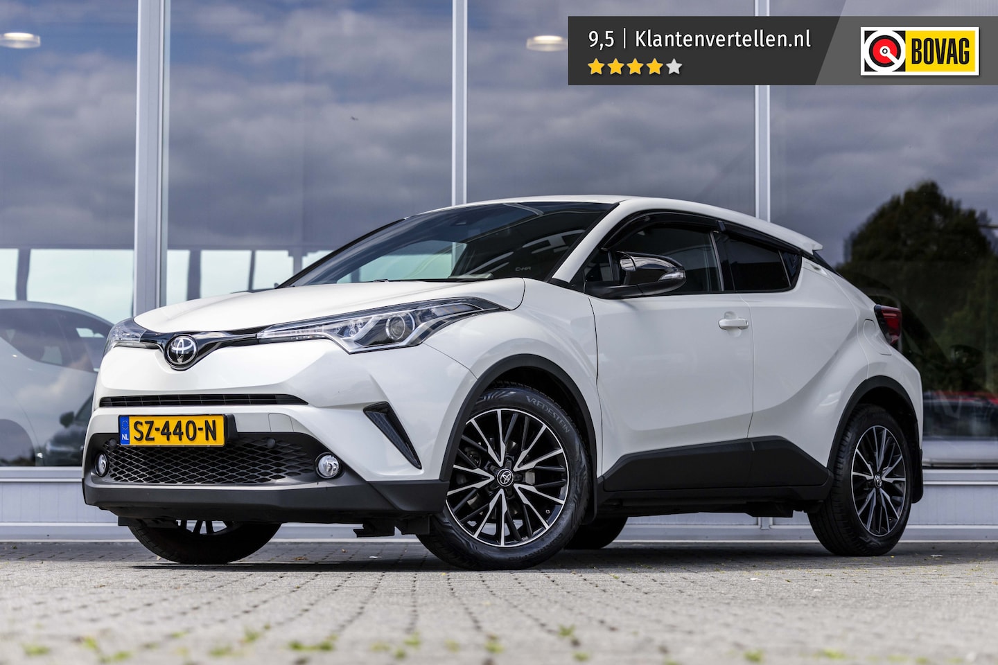 Toyota C-HR - 1.2 Urban | Trekhaak | Camera | NL Auto - AutoWereld.nl