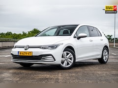 Volkswagen Golf - 1.0 eTSI Life Business | Airco/Clima | Achteruitrijcamera | Cruise Control | Schuifdak | S