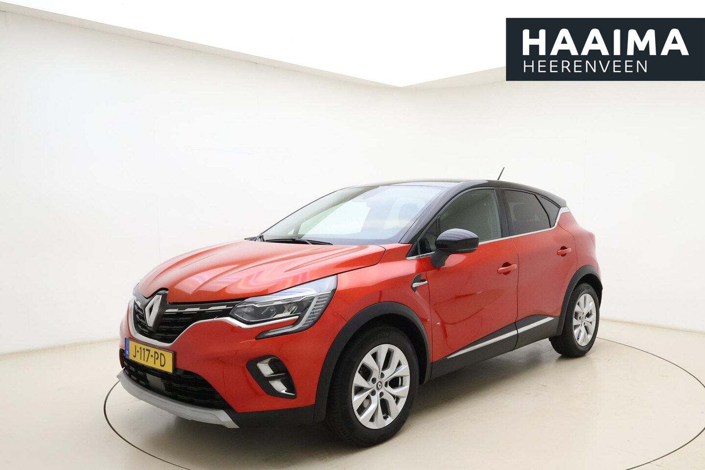 Renault Captur - 1.0 TCe 100pk Bi-Fuel Intens | Navigatie | Trekhaak | Achteruitrijcamera | Climate control - AutoWereld.nl