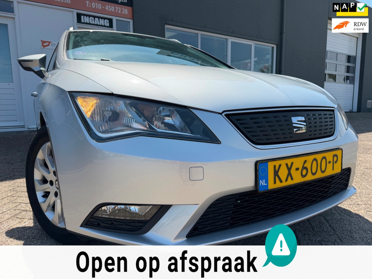 SEAT Leon ST - 1.0 EcoTSI Style Connect van 2 de Eig met parkeersensoren en navigatie en App connect en a - AutoWereld.nl