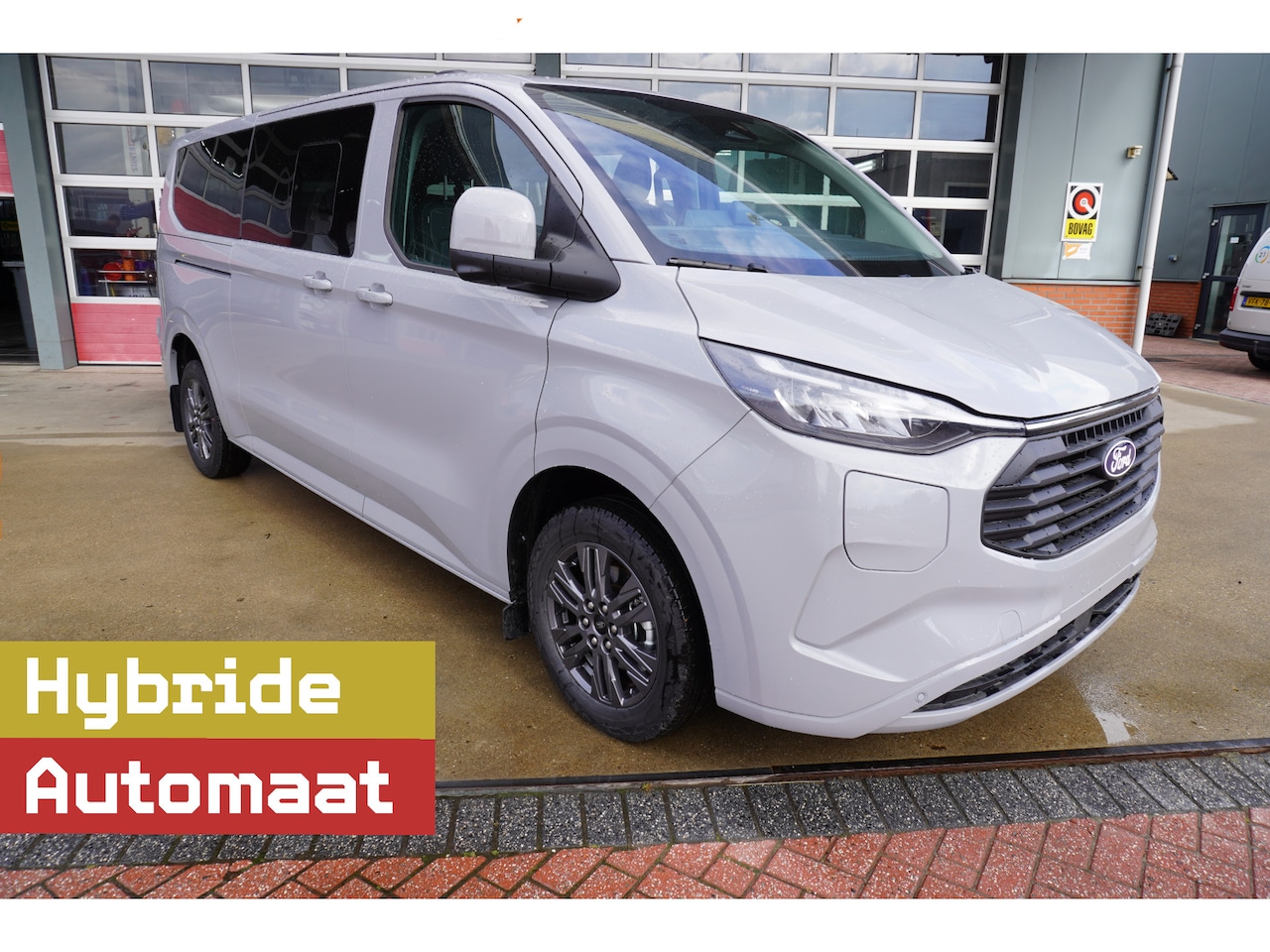 Ford Transit Custom - 340L 2.5 PHEV 233PK L2H1 Limited 9 Persoons PHEV Automaat Hybride | Airco | Adap. Cruise | - AutoWereld.nl