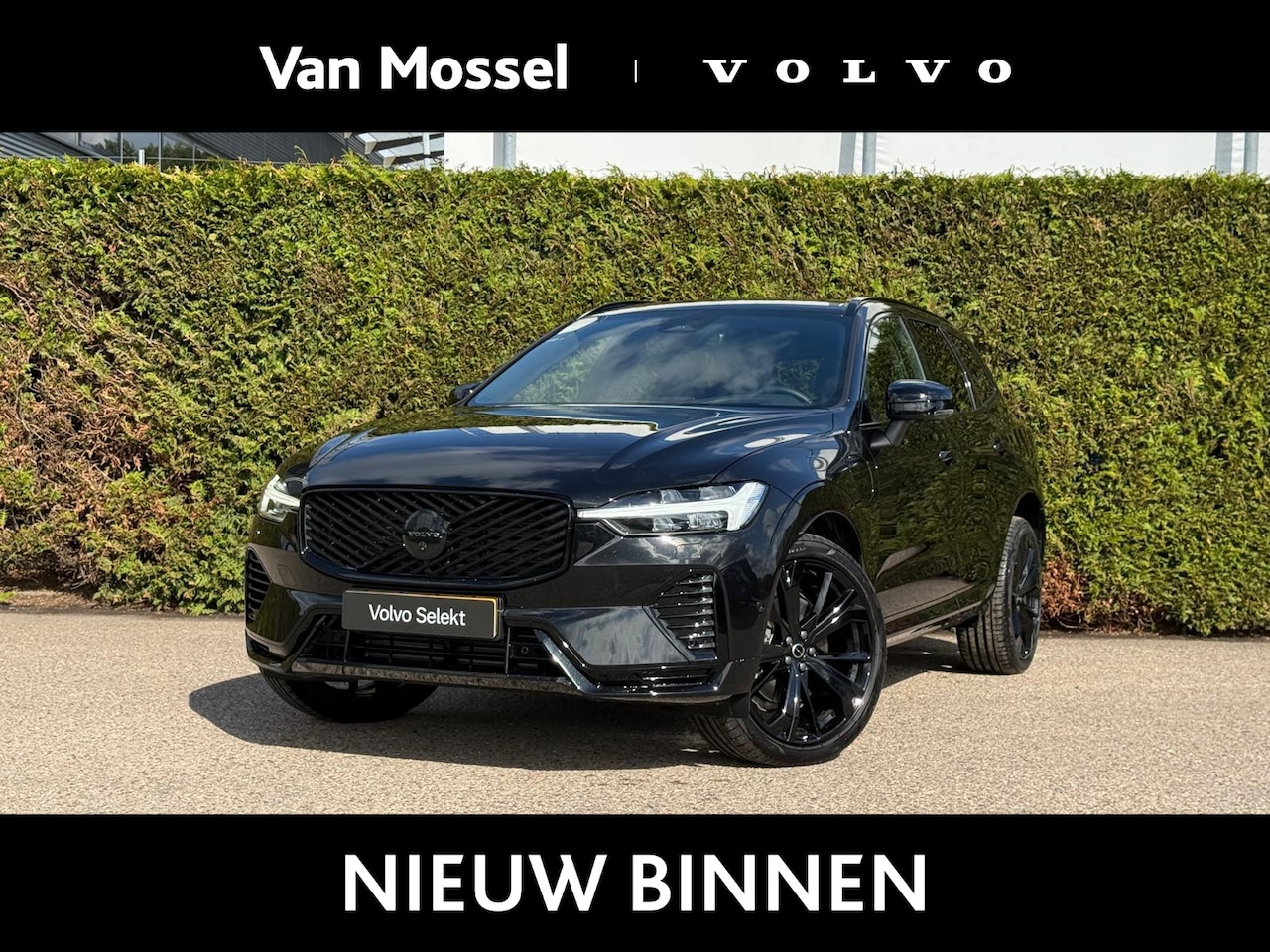 Volvo XC60 - 2.0 T6 Plug-in hybrid AWD Ultra Black Edition | Luchtvering | Panoramadak | 360 camera | H - AutoWereld.nl
