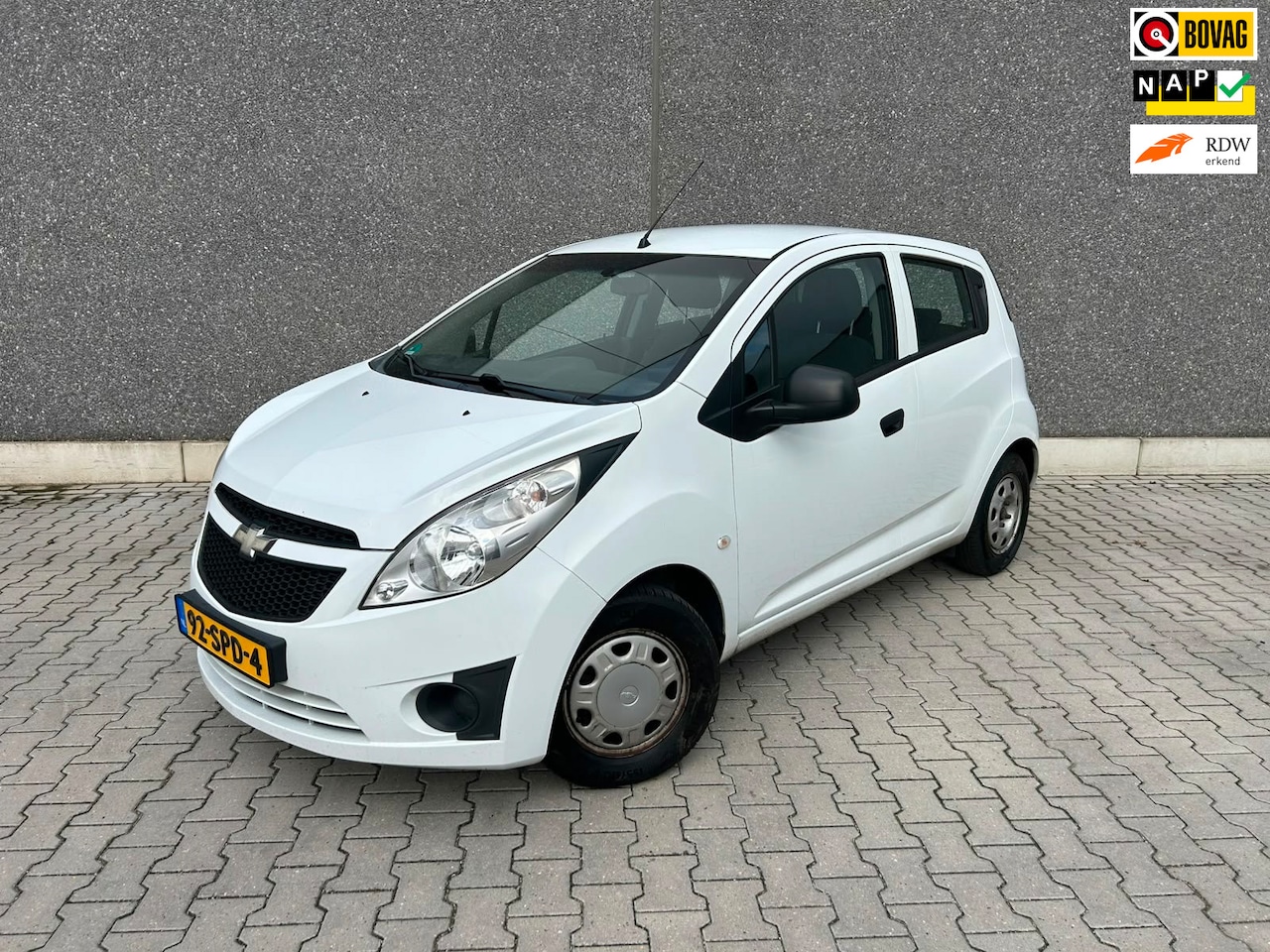 Chevrolet Spark - 1.0 16V LS Bi-Fuel | LPG G3 | NW BANDEN | AIRCO: IJSKOUD | AUX/USB | ELEK RAMEN | ISOFIX | - AutoWereld.nl