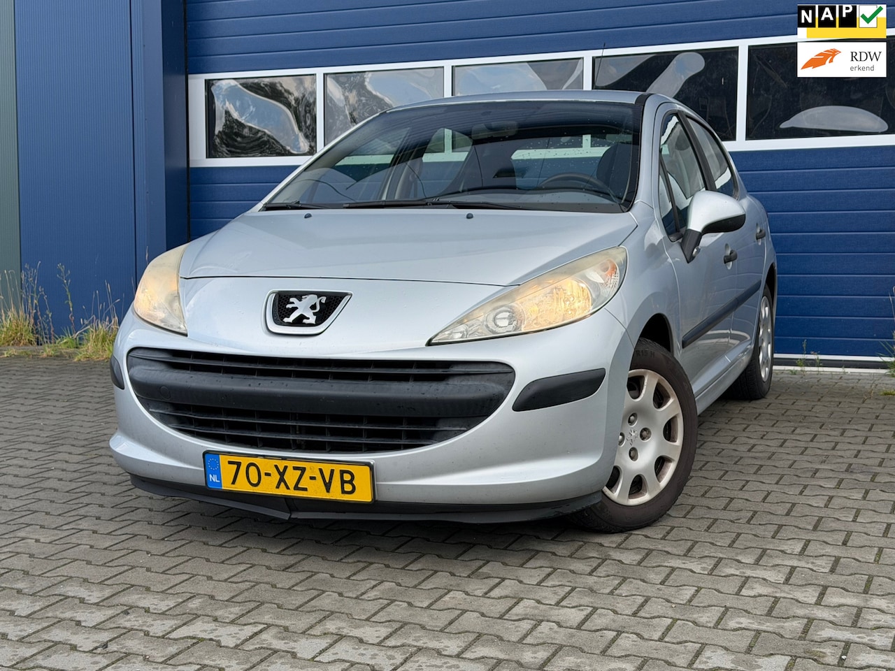 Peugeot 207 - 1.4 XR | " 163.000 " KM + Airco Nu € 1.750,- !!! - AutoWereld.nl