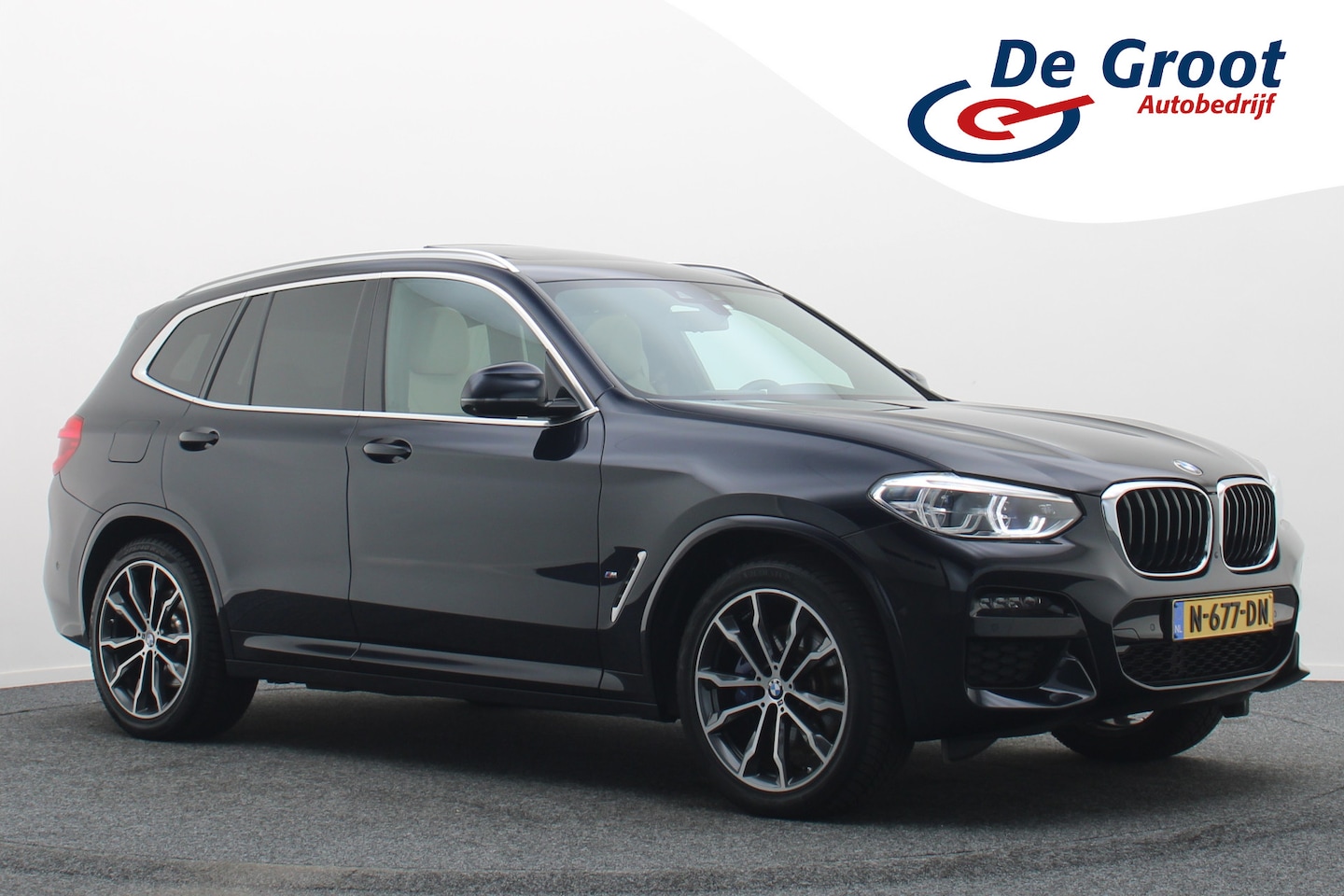 BMW X3 - xDrive30e Business Edition Plus Panoramadak, 360° Camera, Leer, Memory, Apple Carplay, 20" - AutoWereld.nl