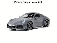 Porsche 911 - Carrera 4 GTS