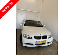 BMW 3-serie - 318i Automaat | Leder | Nieuwe APK