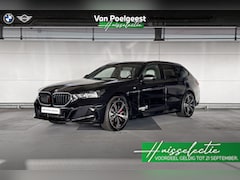 BMW 5-serie Touring - 520i | M Sportpakket Pro | Innovation Pack | Travel Pack | Comfort Pack | Trekhaak | Huiss