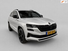 Skoda Karoq - 1.5 TSI ACT Sportline Business - Panoramadak - Stoel en Stuurverw - Adapt Cruise - CarPlay