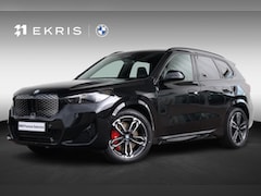 BMW iX1 - eDrive20 67 kWh M Sport Edition | Sport Pakket Pro | Panorama Dak | Stuur & Stoelverwarmin